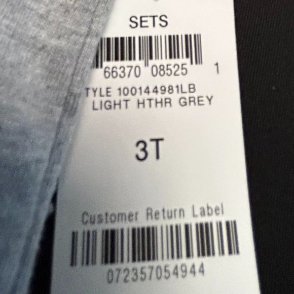 FIRST IMPRESSIONS UNISEX 2-PC SET - Picture 9 of 11